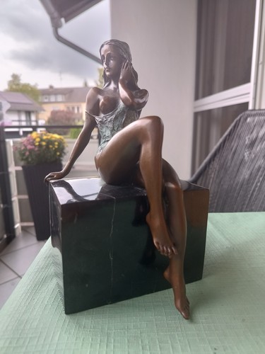 Bronze figur skulptur frau - figur,,