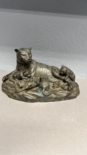 Massive bronze skulptur - bronze,