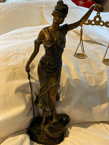 Hochwertige justitia - hochwertige,