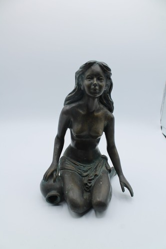 Jasmin bronzefigur - cm, –