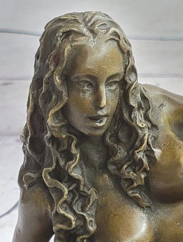Bronzefrau erotisch nackte - bronzefrau,, erotisch,