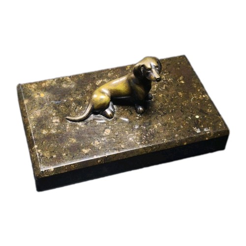 Bronze dackel hund - bronze,