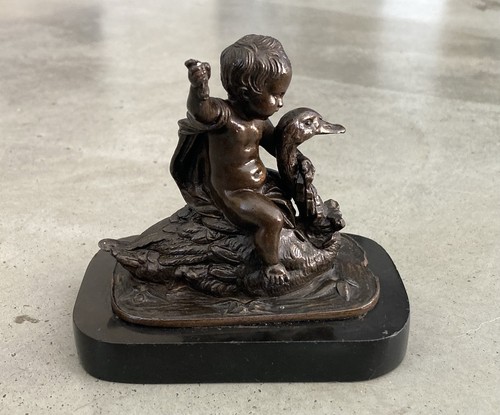 Kleine bronzefigur 1900 - kleine,