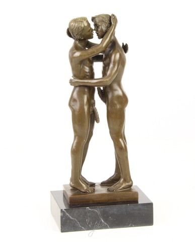 Bronzefigur zwei küssende